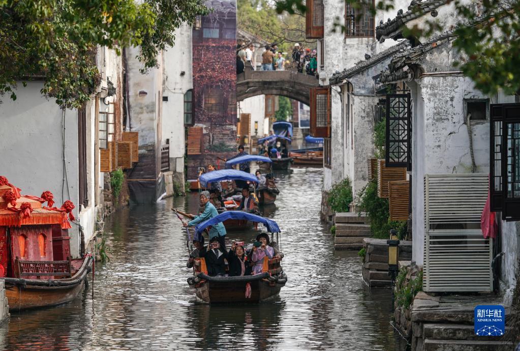 请吧友们帮助鉴定一下，这块是什么石头游戏画面